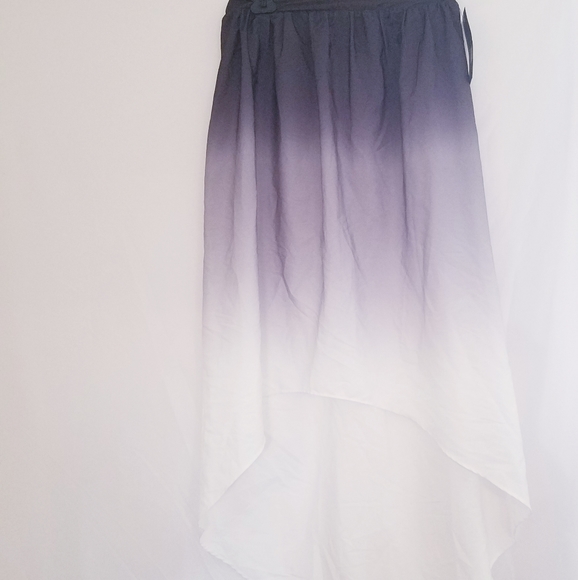 NEW womens size small purple and and white - Picture 3 of 5